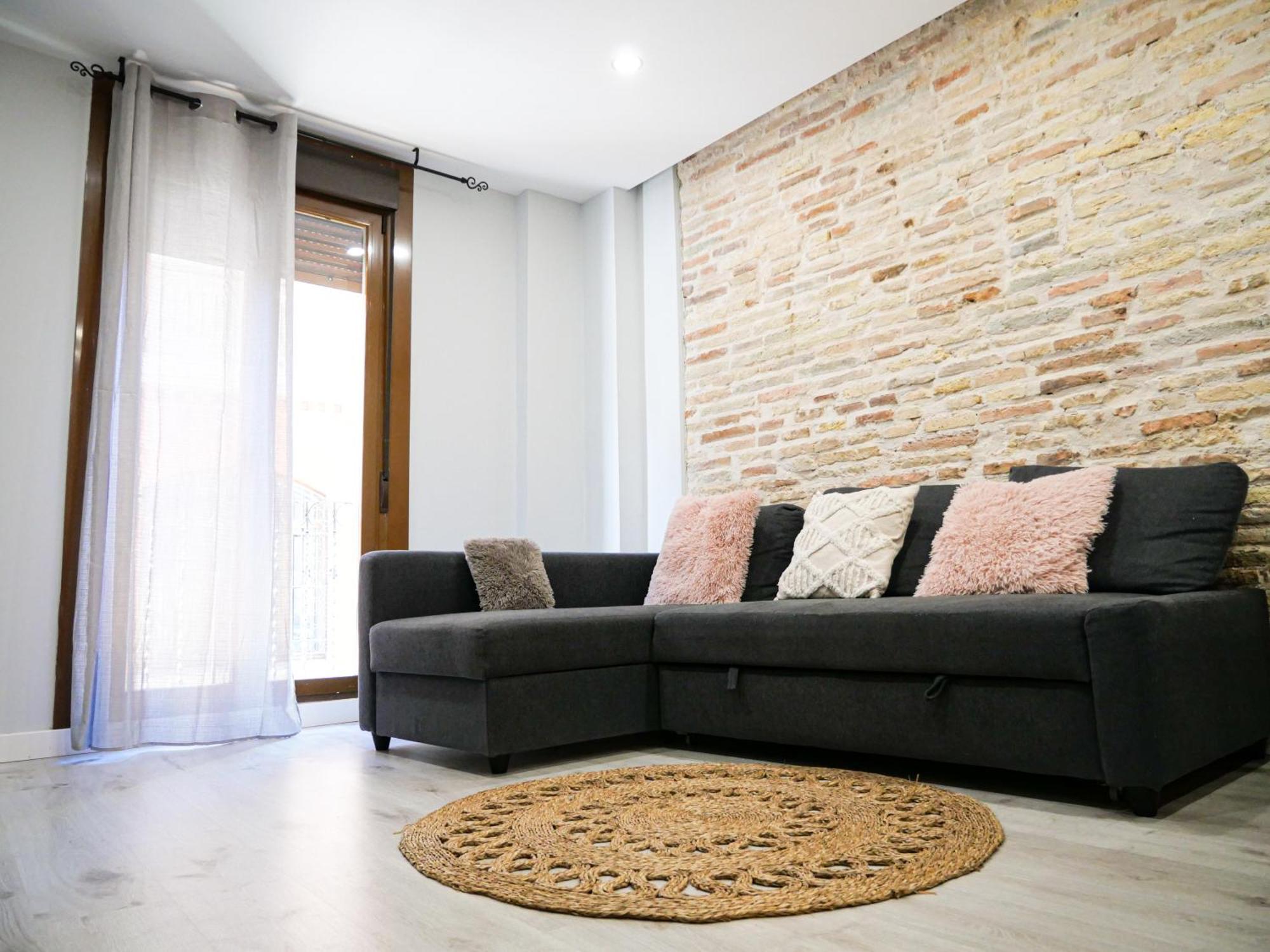Espacioso Apartamento En El Centro De Pamplona Eksteriør bilde